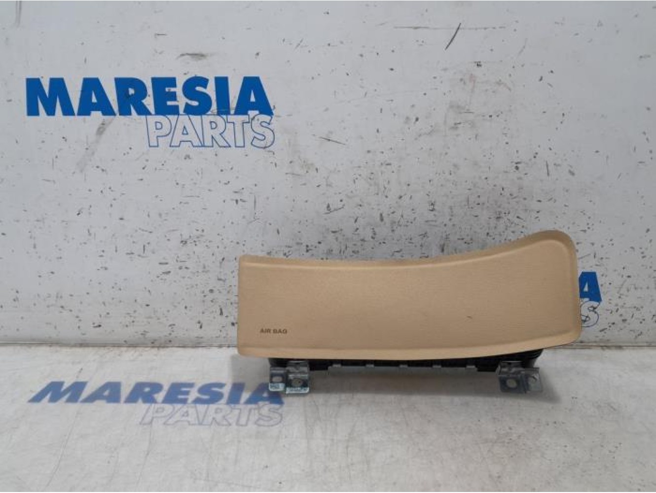 Alfa Romeo - 159 - Airbag knie links