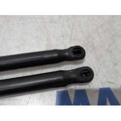 Alfa Romeo - 159 - Set of bonnet gas struts