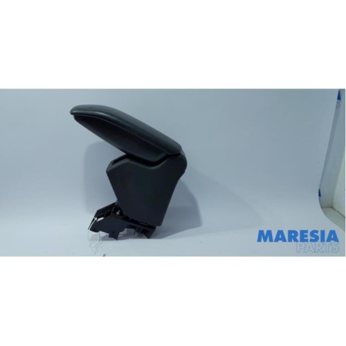 Citroen - DS3 - Armrest