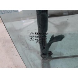 Renault - ZOE - Door window 4-door, front right