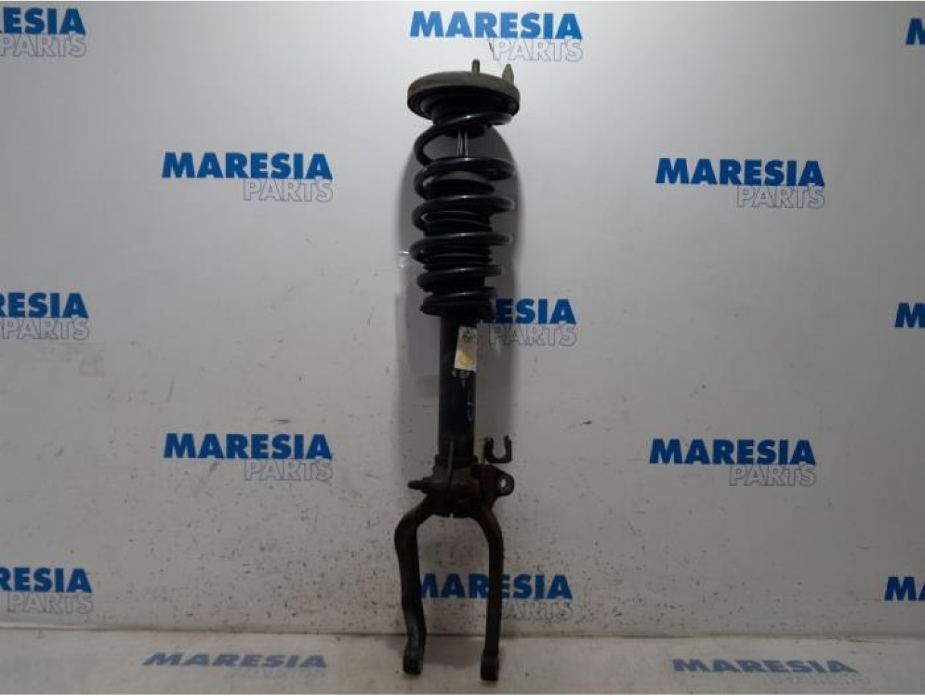 Alfa Romeo - 159 - Front shock absorber rod, left