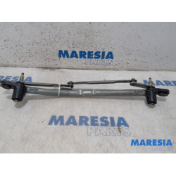 Alfa Romeo - 159 - Wiper mechanism