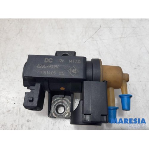 Opel - Vivaro - Turbo pressure regulator
