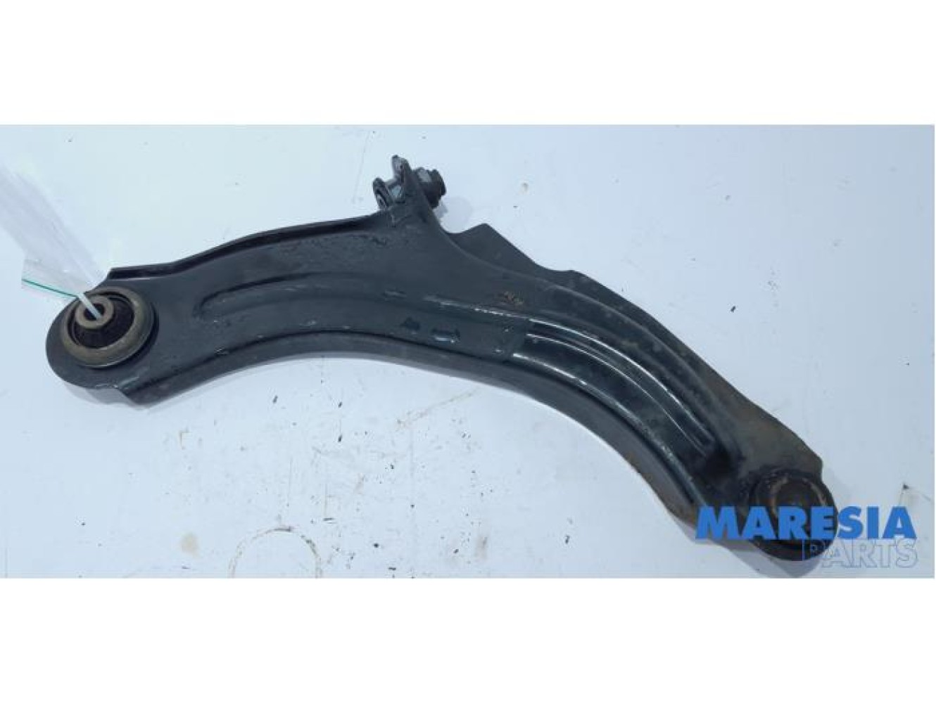 Renault - ZOE - Front lower wishbone, left