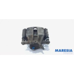 Renault - ZOE - Front brake calliper, right