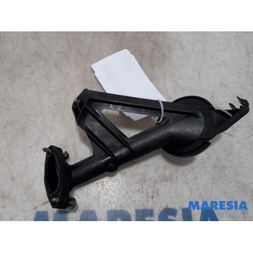 Citroen - DS3 - Oil suction pipe