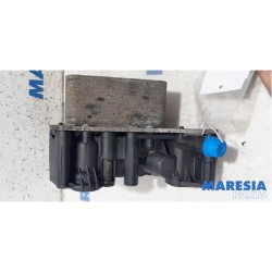 Renault - Trafic - Oil filter housing