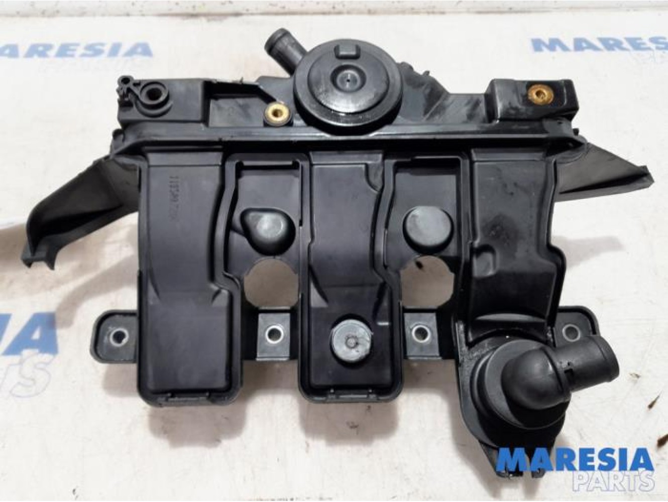 Renault - Trafic - Ventildeckel