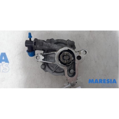 Renault - Trafic - Pompe à vide (diesel)