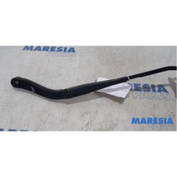 Opel - Vivaro - Front wiper arm