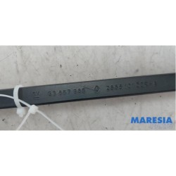 Opel - Vivaro - Front wiper arm