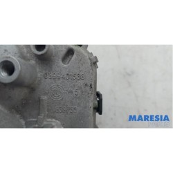 Opel - Vivaro - Front wiper motor