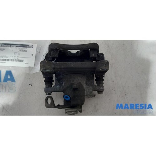 Opel - Vivaro - Rear brake calliper, right