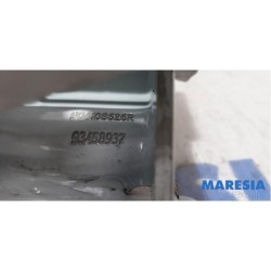 Opel - Vivaro - Tailgate hinge