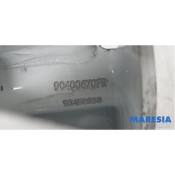 Opel - Vivaro - Tailgate hinge
