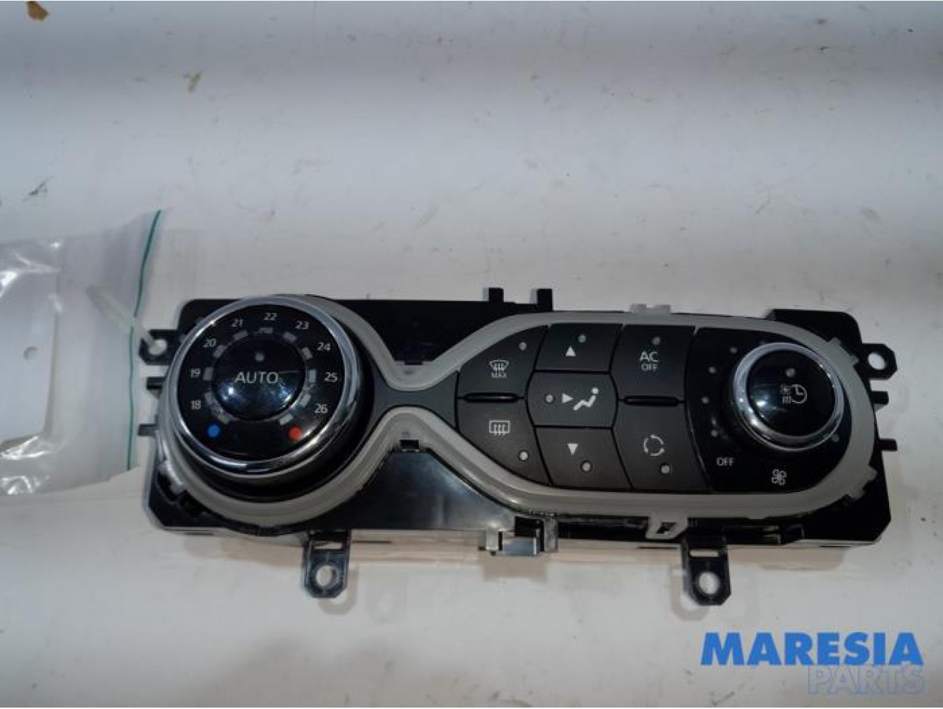 Renault - ZOE - Heater control panel