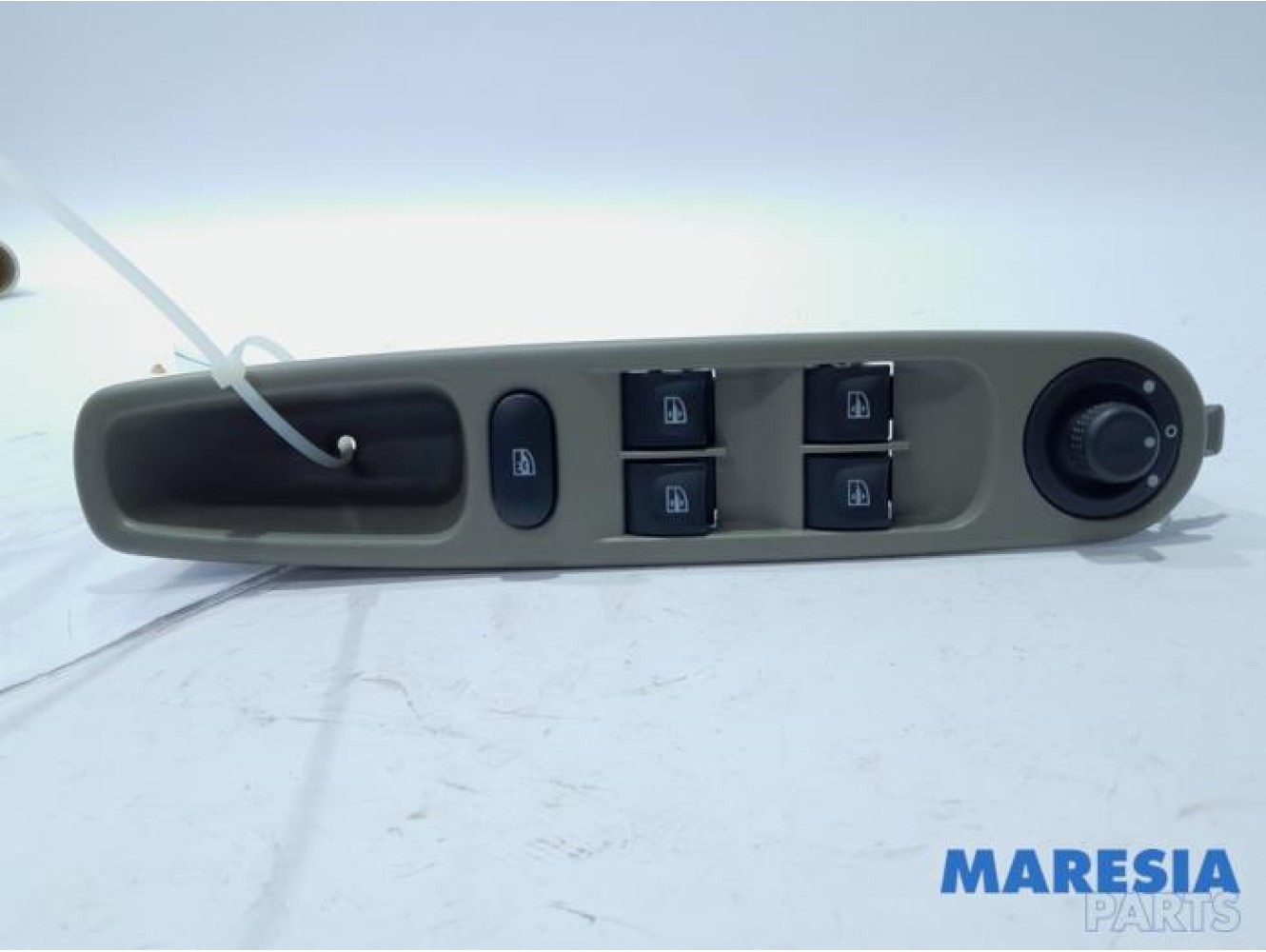 Renault - ZOE - Multi-functional window switch