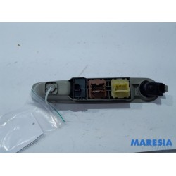 Renault - ZOE - Multi-functional window switch