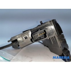 Renault - ZOE - Rear door mechanism 4-door, right