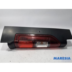 Opel - Vivaro - Achterlicht links