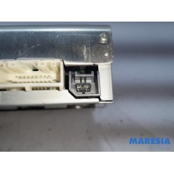 Opel - Vivaro - Radio