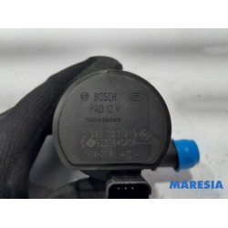 Opel - Vivaro - Additional water pump