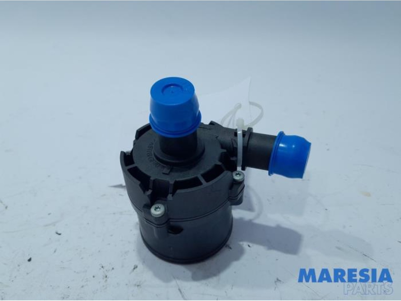 Opel - Vivaro - Additional water pump