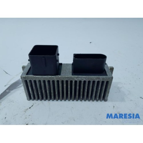 Opel - Vivaro - Glow plug relay