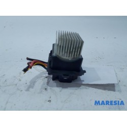 Opel - Vivaro - Heater resistor