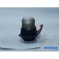 Opel - Vivaro - Heater resistor