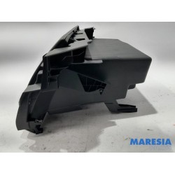 Opel - Vivaro - Glovebox