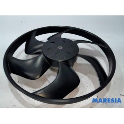 Opel - Vivaro - Fan motor