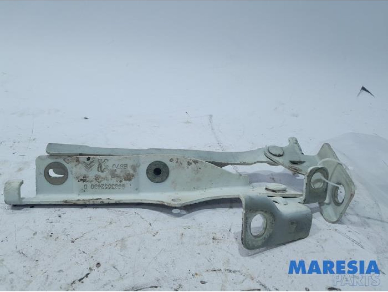 Citroen - DS3 - Bonnet Hinge