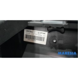 Peugeot - 308 - Tailgate