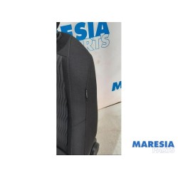Peugeot - 308 - Sitz links
