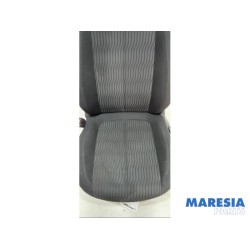 Peugeot - 308 - Sitz links