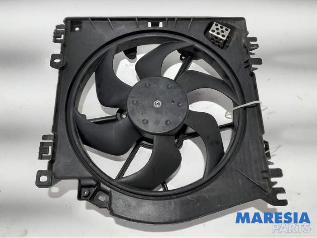 Renault - Clio - Kühlgebläse Motor