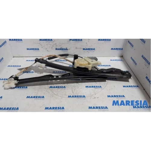 Peugeot - 308 - Window mechanism 4-door, front right