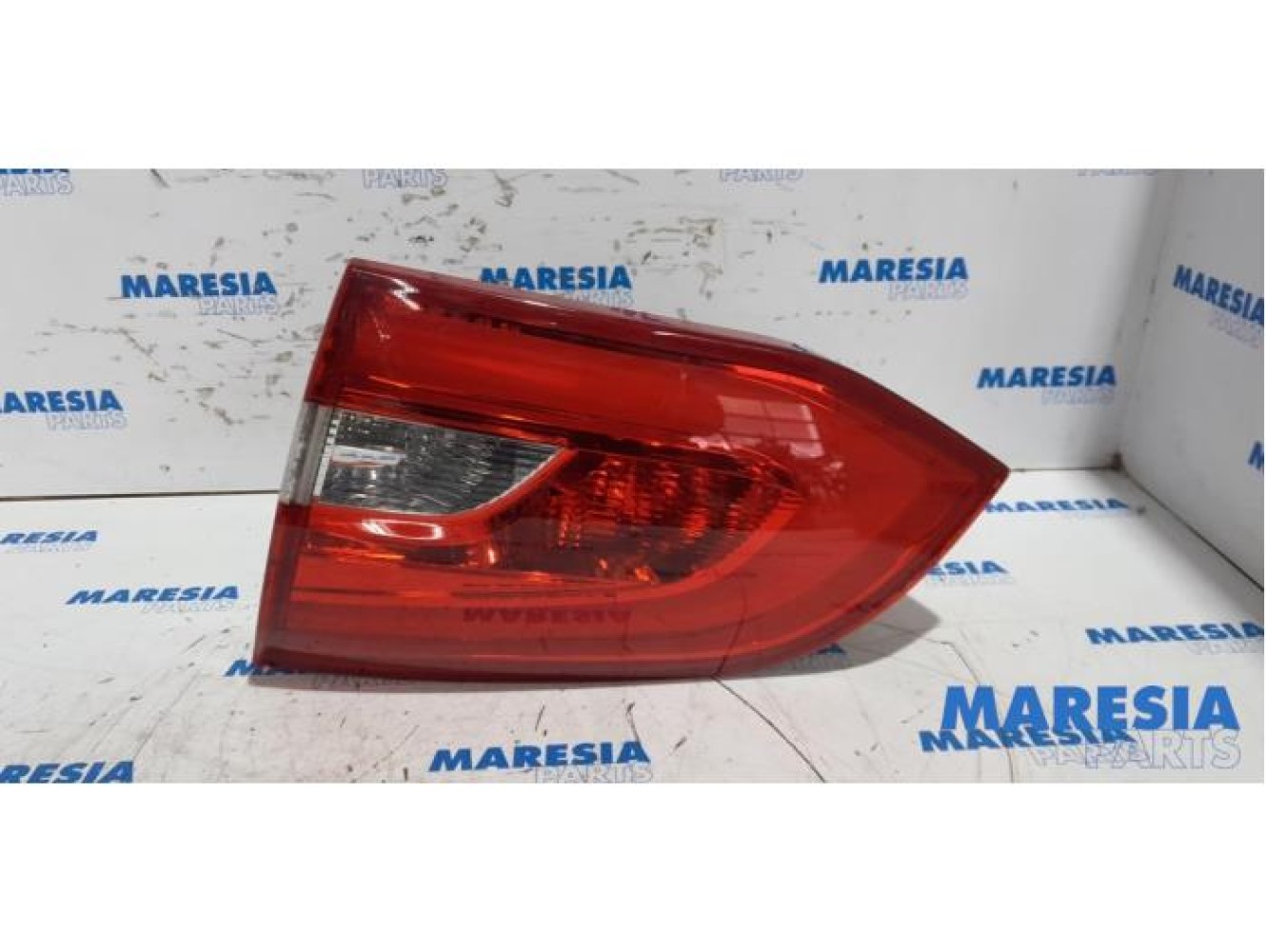Peugeot - 308 - Taillight, right