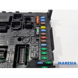 Peugeot - 5008 - Fuse box
