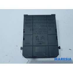 Peugeot - 5008 - Fuse box