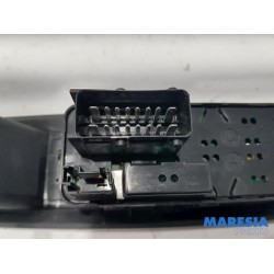 Citroen - DS3 - Multi-functional window switch