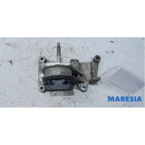 Fiat - Panda - Engine mount