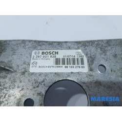 Peugeot - 308 - Wiper mechanism