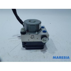 Peugeot - 308 - ABS Pumpe