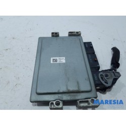Renault - Scenic - Engine management computer