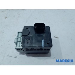 Renault - Scenic - Engine management computer