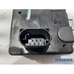 Renault - Scenic - Engine management computer
