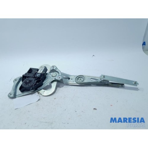 Renault - Scenic - Rear door window mechanism 4-door, left
