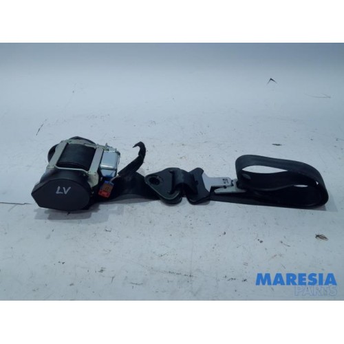 Renault - Scenic - Front seatbelt, left